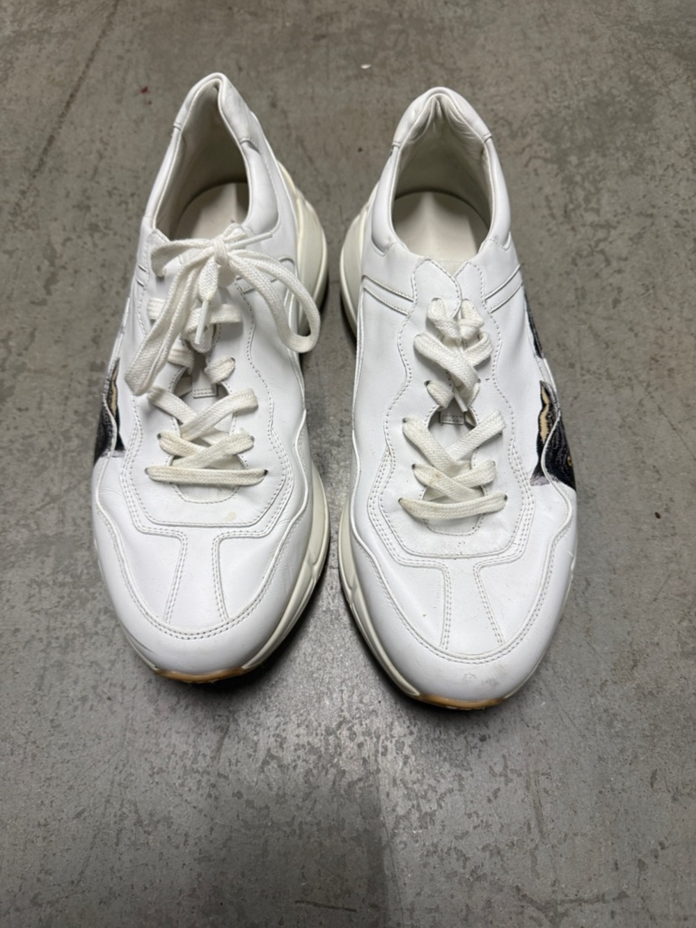 Gucci White Leather Low-Top Sneakers with Side Patch